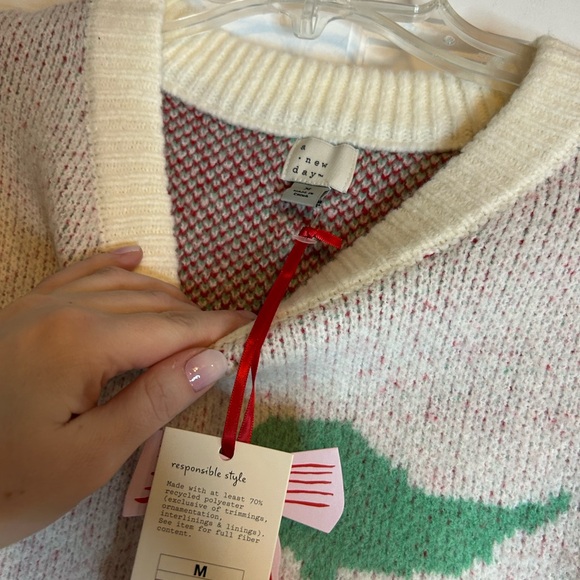 A New Day Target Women’s Sweater - Picture 2 of 3